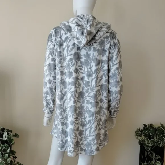 Simply Vera Vera Wang NWT Floral Tie‑Dye Nightgown — With Pockets Sz Small - Picture 2 of 8